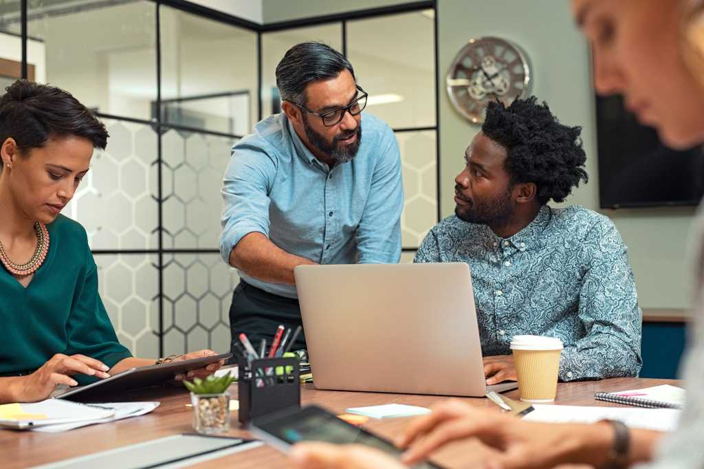 CIO | Middle East  >  Collaboration / teamwork / meeting / planning / strategy